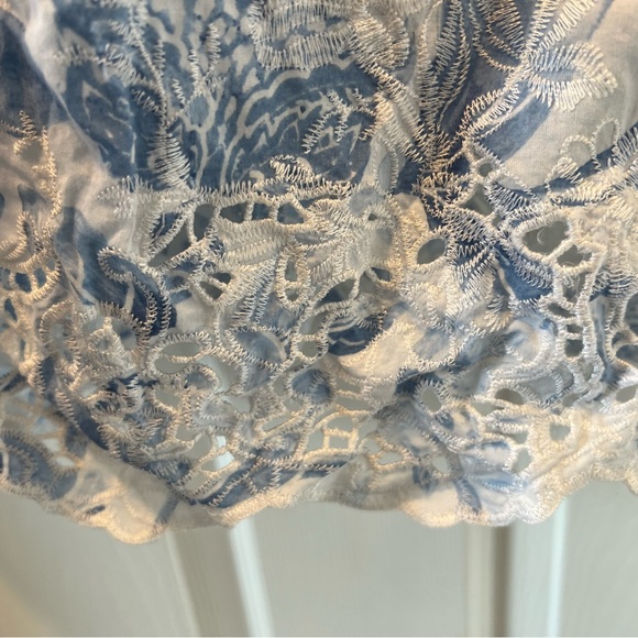 White House Black Market Strapless Dress - Picture 4 of 5